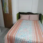 Habitación Privada, En Apartamento compartido solo con la propietaria.